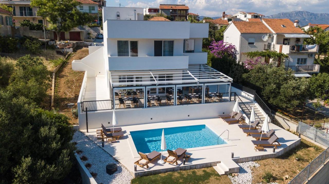 Luxury Villa Magico Slatine Exterior foto